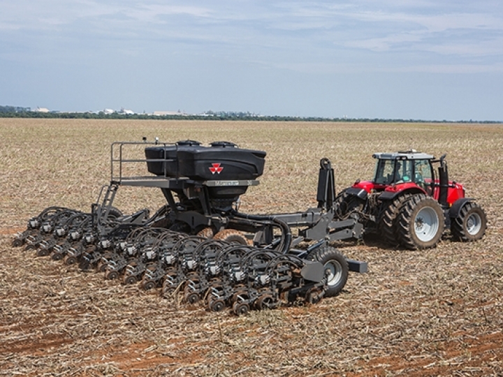 Massey Ferguson revoluciona e apresenta plantadeira dobrável Momentum na Expodireto Cotrijal 2019